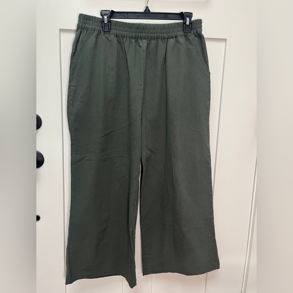 Ladies Wide Leg 100% Cotton Green Crop Pants